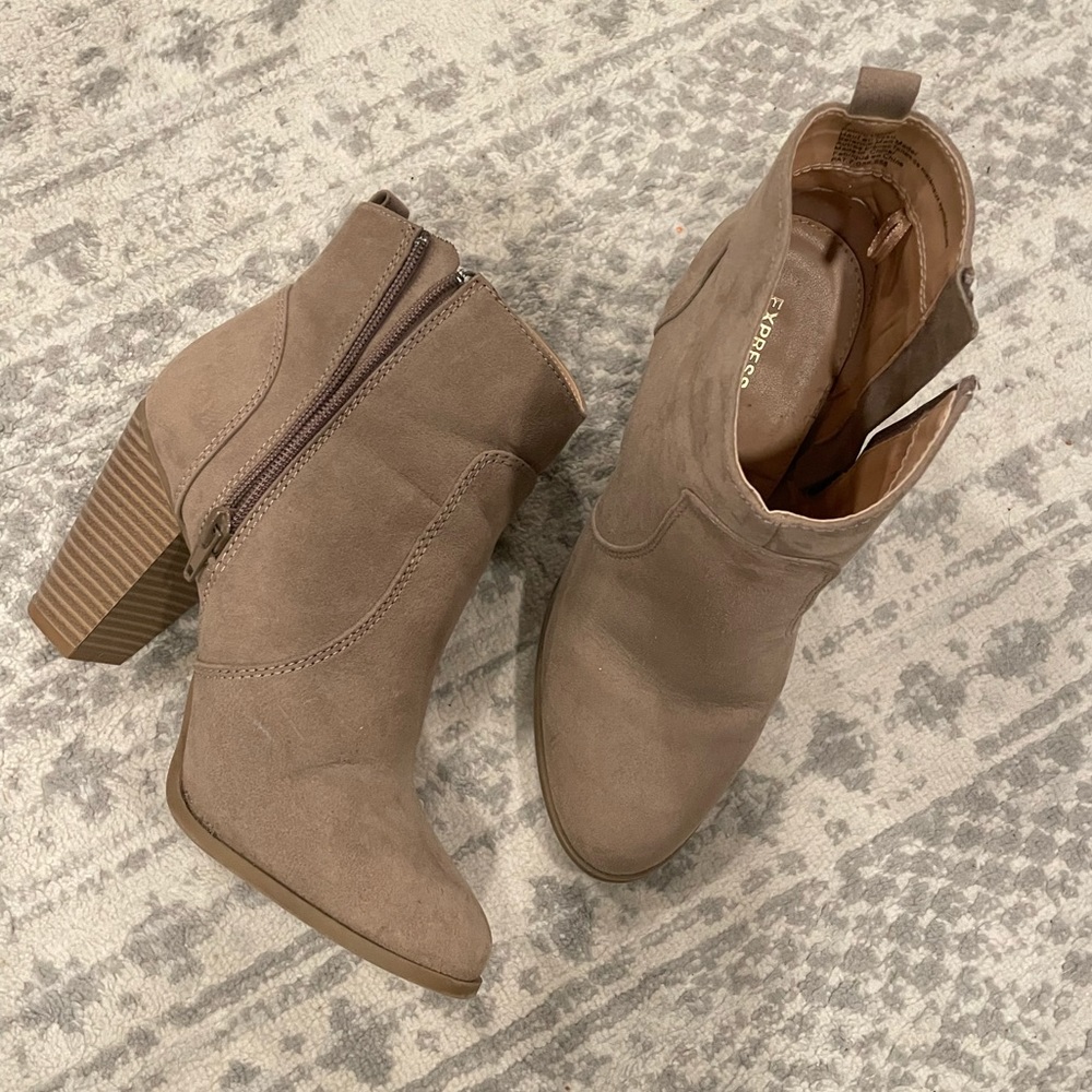 Express ankle booties
